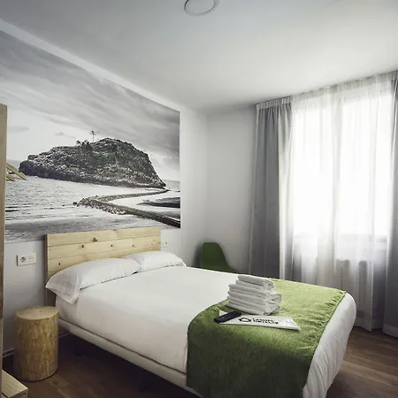 Casual Serantes Pensionat Bilbao