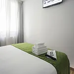 Гостьовий будинок Casual Serantes 3*